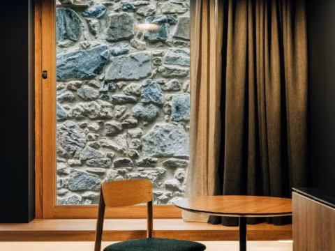 Pod room, Wharfstone Hotel